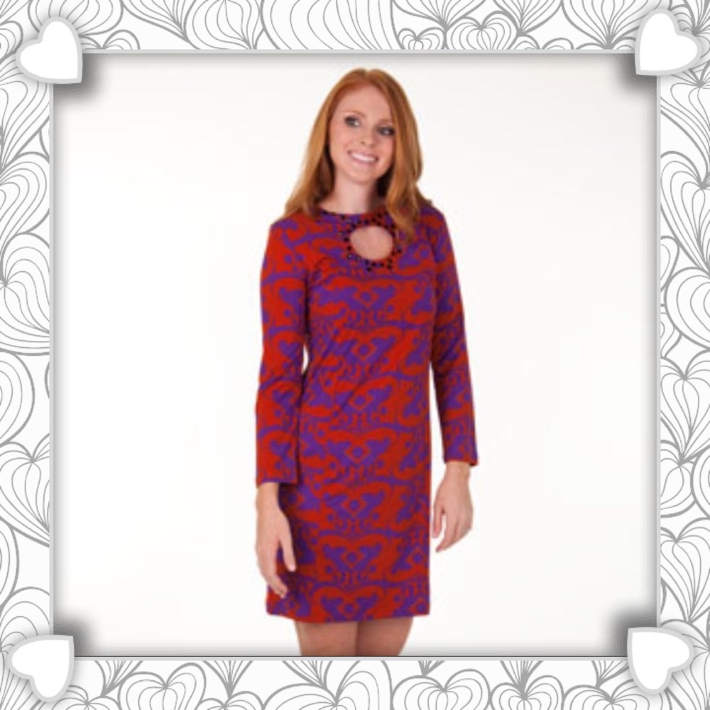 🌷🌷Knit Dress in Geometric Print w/Keyhole Neck